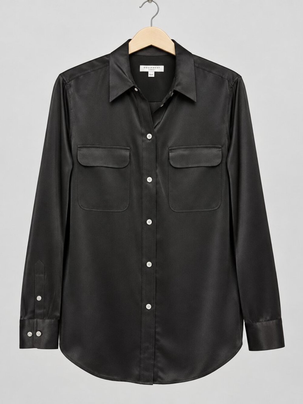 Equipment Femme Silk Button Down Shirt Size M